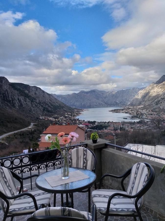 Apartmani Vasilije Котор Екстер'єр фото
