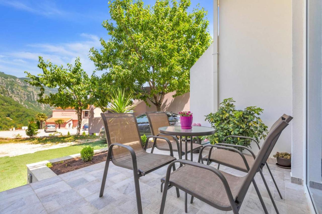 Apartmani Vasilije Котор Екстер'єр фото