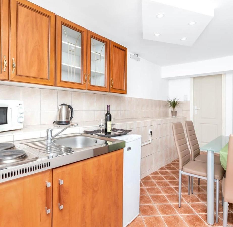 Apartmani Vasilije Котор Екстер'єр фото